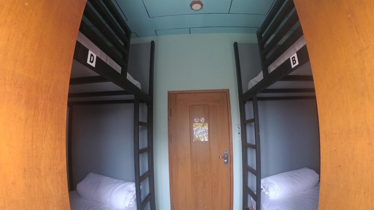 Kaung Hostel มัณฑะเลย์ ภายนอก รูปภาพ