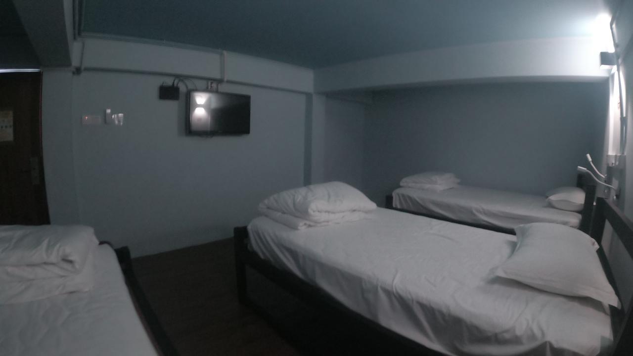 Kaung Hostel มัณฑะเลย์ ภายนอก รูปภาพ